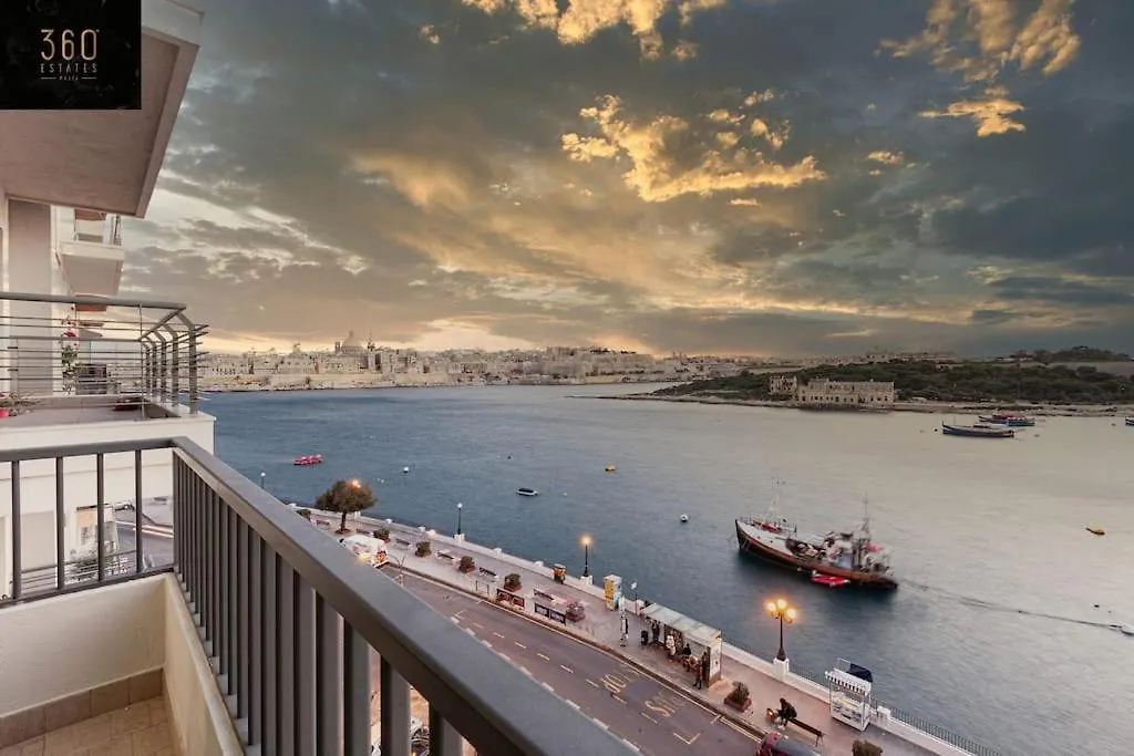 דירה סליאמה Seafront 4Br Apt With Mesmerising Balcony & Views By 360 Estates