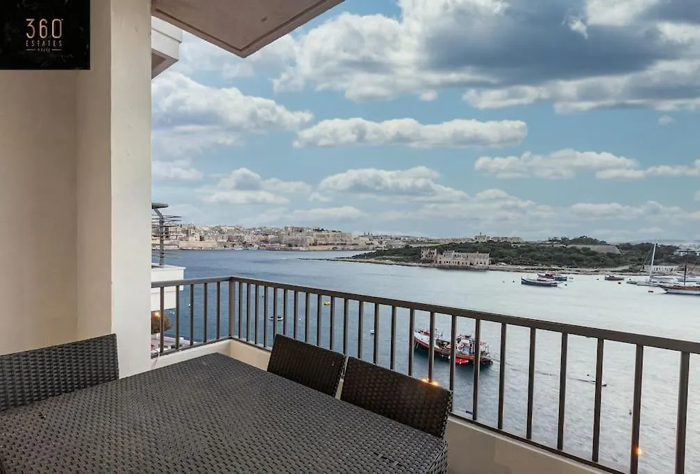Seafront 4Br Apt With Mesmerising Balcony & Views By 360 Estates Sliema Malta