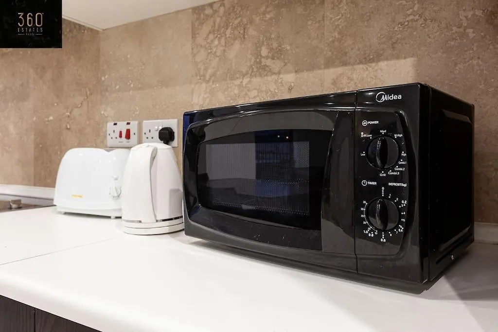 סליאמה Seafront 4Br Apt With Mesmerising Balcony & Views By 360 Estates דירה